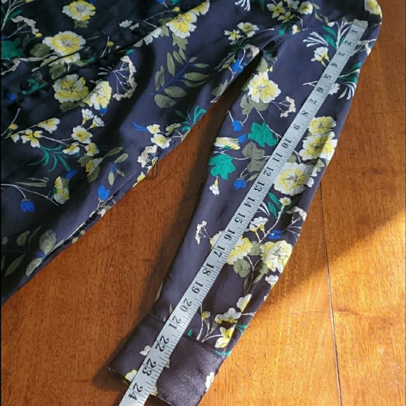 Lauren Ralph Lauren Floral Silky Button Down Dress - Picture 14 of 16